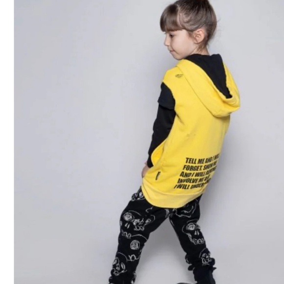 nununu Blush Skull Pattern Joggers - Picture 2 of 3